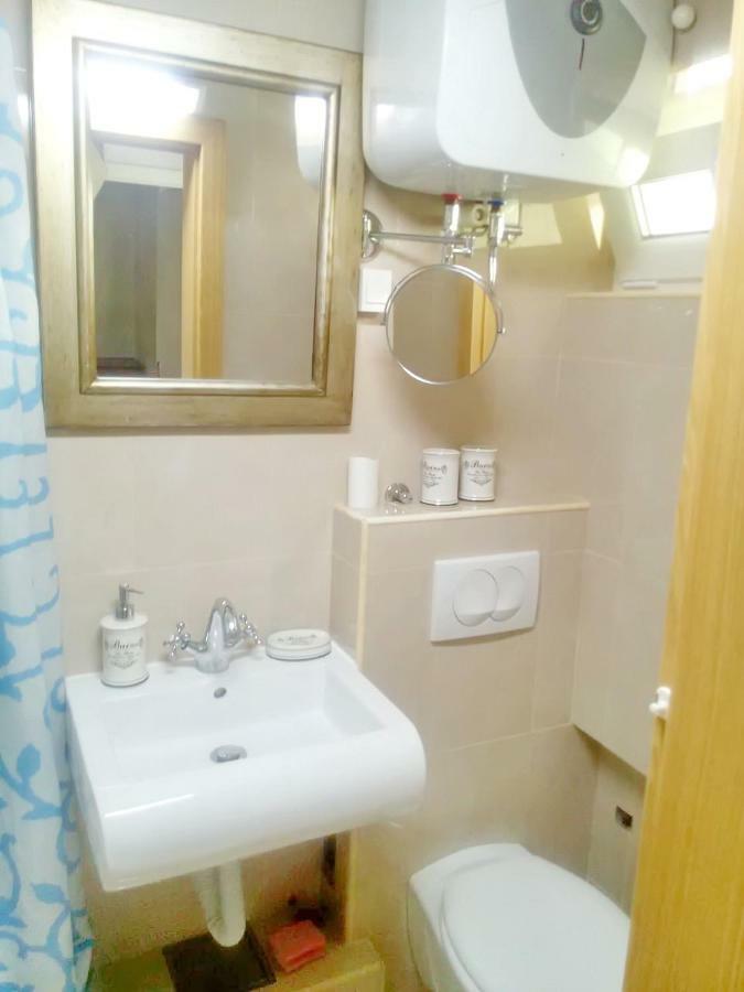 Apartment Rita Ston Bagian luar foto